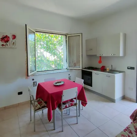 Holiday home Elisa Briatico