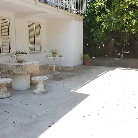 Elisa Holiday home Briatico